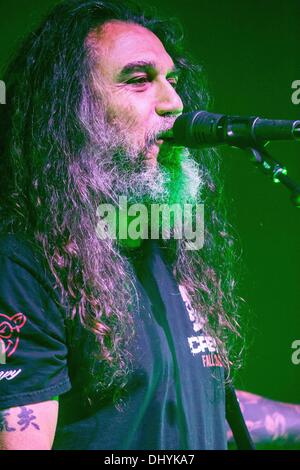 Detroit, Michigan, USA. 16th Nov, 2013. Lead Singer and Bassist TOM ARAYA of SLAYER performing on their North American Tour at The Fillmore in Detroit, MI on November 16th 2013 Stock Photo