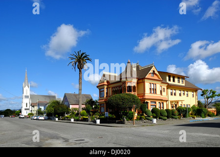 Villa, palmtree and church, Ferndale, California Stock Photo