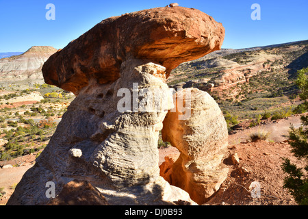 Balanced rock along Serpent Trail in eastern section of Colorado National Monument near Grand Junction, Colorado Stock Photo