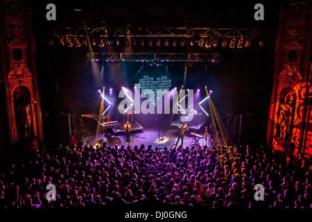 Detroit, Michigan, USA. 17th Nov, 2013. Fitz and The Tantrums performing on their The Bright Futures Tour at The Fillmore in Detroit. © Marc Nader/ZUMAPRESS.com/Alamy Live News Stock Photo