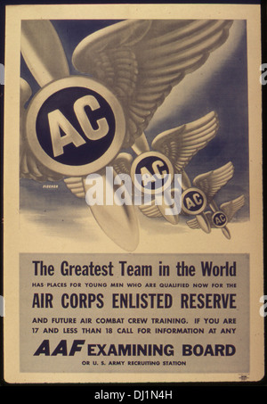 THE GREATEST TEAM IN THE WORLD. AAF EXAMINING BOARD OR U.S. ARMY RECRUITING STATION 610 Stock Photo