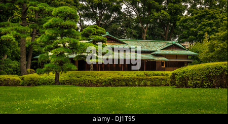 Suwano-chaya Tea House is located in the Ninomaru Garden in the East Garden of the Tokyo Imperial Palace, Tokyo, Japan Stock Photo