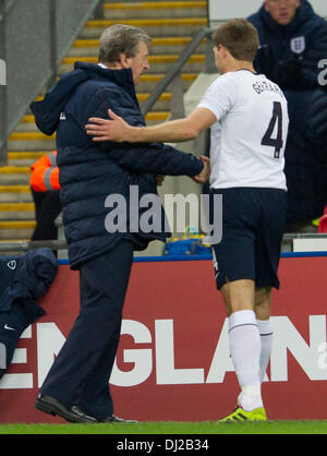 London, UK. 19th Nov, 2013. England Manager Roy HODGSON shakes hand with Steven GERRARD on his substitution after winning his 108th cap during the International football friendly game between England and Germany from Wembley Stadium. Credit:  Action Plus Sports/Alamy Live News Stock Photo