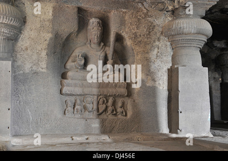 Cave 29 : Seated Lakulisa. West of Northern verandah. Ellora Caves, Aurangabad, Maharashtra, India Stock Photo