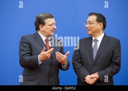 Beijing, China. 21-Nov-2013.  H.E. José Manuel BARROSO, President of the European Commission and Chinese Premier Li Keqiang attend the Urbanisation Forum at the Great Hall of the People in Beijing on the 16th EU-China Summit. © Time-Snaps Stock Photo