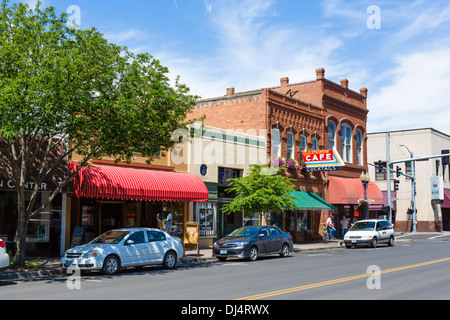 Main Street In Downtown Pendleton, Oregon, Usa Stock Photo - Alamy