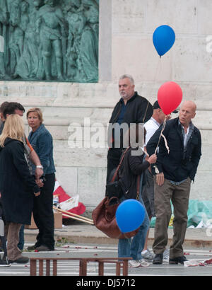 Bruce Willis filming scenes for his new movie 'A Good Day to Die Hard' in Budapest Hungary, Budapest - 02.06.12 Stock Photo