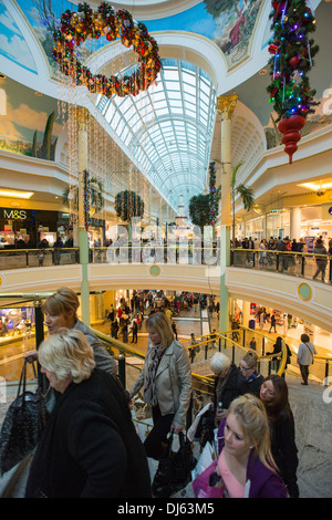 Christmas shoppers in the Trafford Centre, manchester, UK. Stock Photo