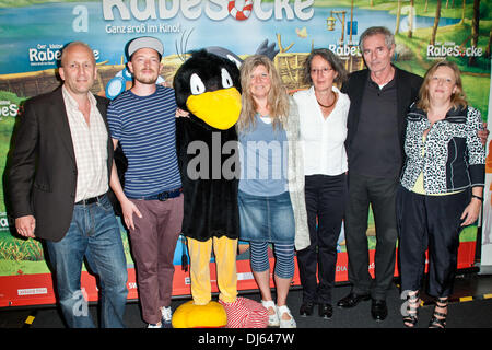 Dirk Beinhold, Jan Delay aka Jan Eissfeldt, cast, Ute von Muenchow-Pohl, Roland Junker and cast at the premiere of 'Der kleine Rabe Socke' at Streits Filmtheater movie theatre. Hamburg, Germany - 04.09.2012 Stock Photo