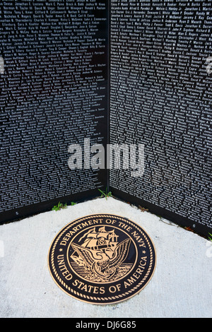 Names of members of US Navy who have died in Iraq and Afghanistan on The Gulf War memorial, Cumberland , Maryland , USA Stock Photo