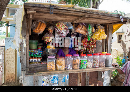 Rural Indian village street shop / shack. Andhra Pradesh, India Stock Photo
