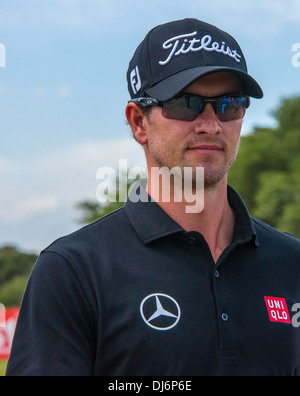 Adam Scott World champion Golfer portrait, profile and playing at Royal Melbourne golf club in the Handa World Cup with Day Stock Photo