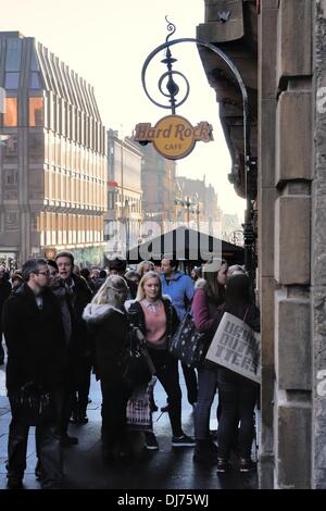 Buchanan Street, Glasgow, Scotland, UK. 23rd Nov, 2013. Hard Rock cafe opens. The Hard Rock Cafe's first weekend saw queues forming outside waiting to see inside  the company's latest addition to its worldwide chain of restaurants. Stock Photo