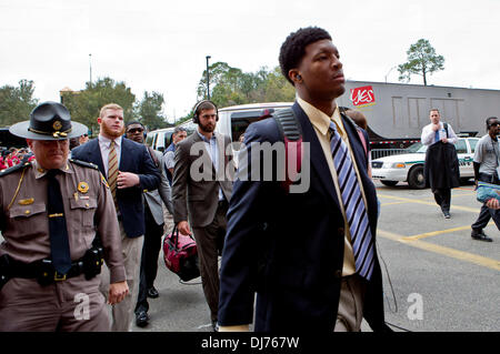 Tallahassee, Florida, USA. 23rd Nov, 2013. Florida State Seminoles quarterback Jameis Winston walks from the team bus to the stadium before the NCAA football game between the Idaho Vandals and the Florida State Seminoles at Doak S. Campbell Stadium in Tallahassee, Florida. © csm/Alamy Live News Stock Photo