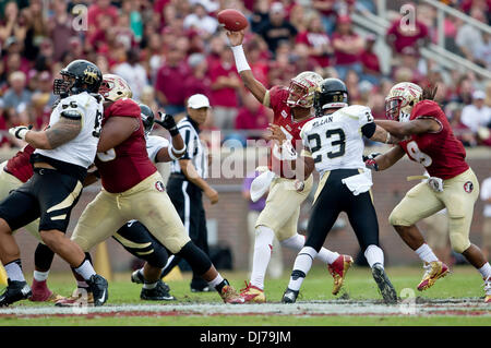 Tallahassee, Florida, USA. 23rd Nov, 2013. Florida State Seminoles quarterback Jameis Winston (5) throws a pass during the second quarter of the NCAA football game between the Idaho Vandals and the Florida State Seminoles at Doak S. Campbell Stadium in Tallahassee, Florida. Credit:  csm/Alamy Live News Stock Photo