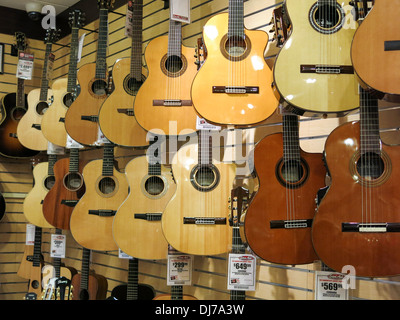 Sam Ash Music New York City Superstore, 333 W.34th Street, NYC Stock Photo