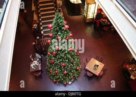 Interior of Bewley's Cafe on Grafton Street in Dublin Stock Photo