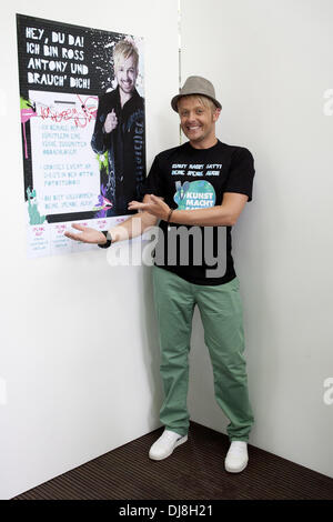 Ross Antony launches charity art project 'Kunst macht satt' at Otto-Studios. Hamburg, Germany - 04.07.2012 Stock Photo