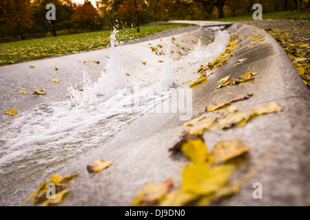 The Diana, Princess of Wales Memorial Fountain, in Hyde Park on an early November morning. Stock Photo