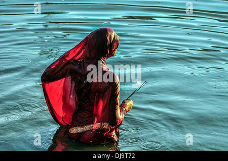 Agartala, Tripura, India. 8th Nov, 2013. Indian Hindu women devotees ...