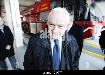 Gdynia, Poland 25th, November 2013 Former Polish PM Leszek Miller and eurodeputy Boguslaw Liberadzki visits Gdynia - Kosakowo airport building place. Credit:  Michal Fludra/Alamy Live News Stock Photo