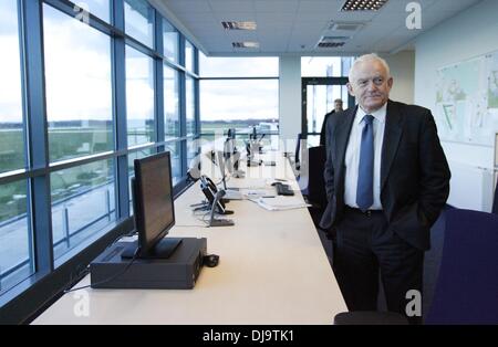 Gdynia, Poland 25th, November 2013 Former Polish PM Leszek Miller and eurodeputy Boguslaw Liberadzki visits Gdynia - Kosakowo airport building place. Credit:  Michal Fludra/Alamy Live News Stock Photo