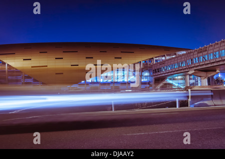 Trails of light outside Nakheel Metro Station in Dubai Media City. Dubai (United Arab Emirates). Stock Photo