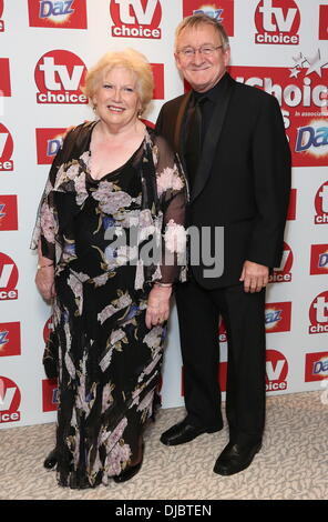 Denise Robertson and Dr Chris Steele The TVChoice Awards 2012 held at the Dorchester hotel - Arrivals London, England - 10.09.12 Stock Photo