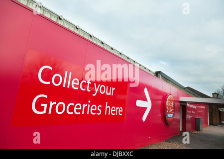 Exterior signage to Tesco Click & Collect pick-up point. Stock Photo