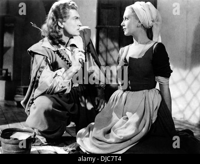 Josette Day and Jean Marais on-set of the Film, Beauty and the Beast (aka La Belle et la Bete), 1946 Stock Photo
