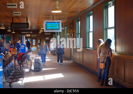 Poughkeepsie New York Metro-North railroad station Stock Photo