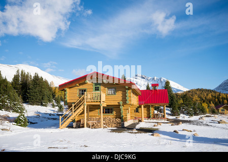 Mt Assiniboine Lodge, Mount Assiniboine Provincial Park, British Columbia, Canada Stock Photo