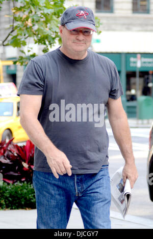 Stephen Root actor dressed causally while out and about in Manhattan New York City, USA - 23.08.12 Stock Photo