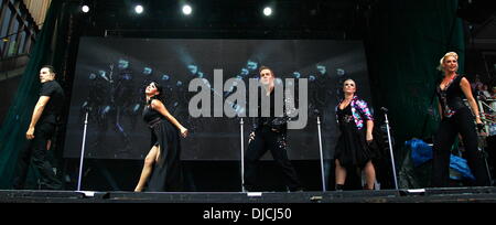 Steps performing live at Newmarket Racecourse Suffolk, England - 25.08.12 Stock Photo