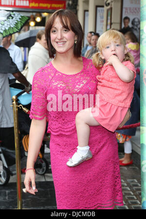 Natalie Cassidy and daughter Eliza Celebrity & Press Performance of Nickelodeon's Dora the Explorer at the Apollo Theatre - arrivals London, England - 29.08.12 Stock Photo