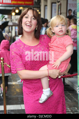 Natalie Cassidy and daughter Eliza Celebrity & Press Performance of Nickelodeon's Dora the Explorer at the Apollo Theatre - arrivals London, England - 29.08.12 Featuring: Natalie Cassidy and daughter Eliza Where: London, United Kingdom When: 29 Aug 2012 Stock Photo