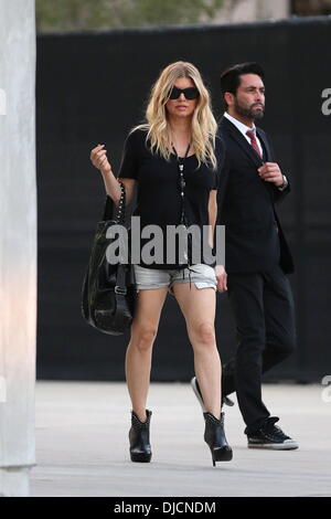 Fergie, aka Stacy Ferguson, seen exiting the Maxfield boutique in Beverly Hills. Los Angeles, California - 30.08.12 Featuring: Fergie, aka Stacy Ferguson, Where: United States When: 30 Aug 2012 Stock Photo