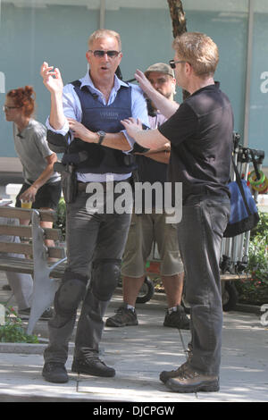 Kevin Costner, Kenneth Branagh Filming scenes for 'Jack Ryan' in Manhattan New York City, USA - 01.09.12 Stock Photo