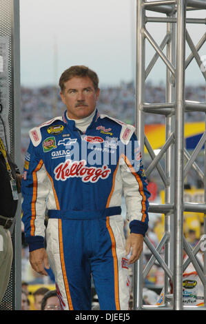 Sep 11, 2004; RIchmond, VA, USA; TERRY LABONTE being introduced at the 'Chevy Rock and Roll 400' at the Richmond International Raceway. Stock Photo