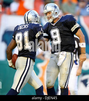 Dallas Cowboys wide receiver Terrell Owens celebrates his third quarter  touchdown against the Philadelphia Eagles at Lincoln Financial Field in  Philadelphia, Pennsylvania, Sunday, November 4, 2007. (Photo by Ron  Jenkins/Fort Worth Star-Telegram/MCT/Sip