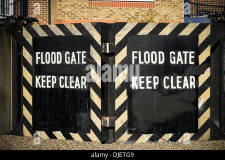 Flood defences on the River Thames at Grays in Essex. Stock Photo