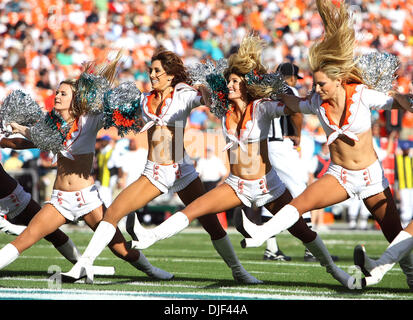 Dec 16, 2007 - Miami Gardens, Florida, USA - Baltimore Ravens at Miami  DolphinsThe Dolphins undefeated team of 1972 was honored at halftime.  (Credit Image: © Allen Eyestone/Palm Beach Post/ZUMA Press) RESTRICTIONS: *