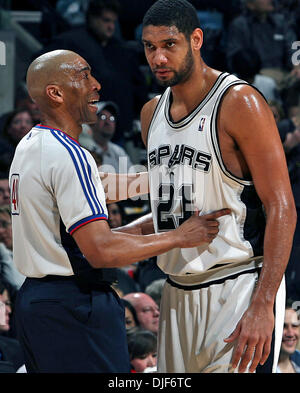 Jan 26, 2008 - SAN ANTONIO, Texas, USA - San Antonio Spurs versus New Orleans Hornets at the At&T Center. PICTURED:   TIM DUNCAN gets a  response to his complaints from one of the referees. (Credit Image: © TOM REEL/San Antonio Express-News/ZUMA Press) RESTRICTIONS: * San Antonio, Seattle Newspapers and USA Tabloids Rights OUT * Stock Photo