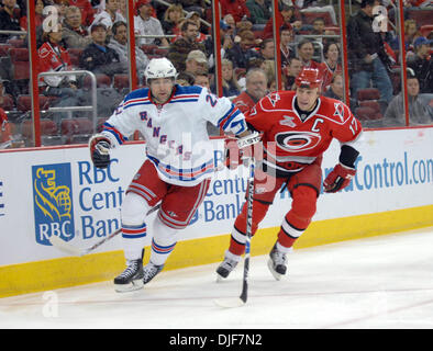 Jan 29, 2008 - Raleigh, North Carolina, USA - Carolina Hurricanes (17) ROD BRIND'AMOUR in action with New York Rangers (23) CHRIS DRURY. The Carolina Hurricanes defeated the New York Rangers with a final score of 3-1 at the RBC Center located in Raleigh. (Credit Image: © Jason Moore/ZUMA Press) Stock Photo