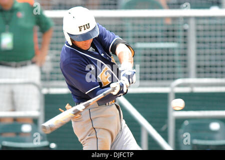 FIU Golden Panthers INF Garrett Wittels (10).  The Texas A&M Aggies defeated the FIU Golden Panthers 17-3 in the NCAA regionals at Alex Rodriguez Park in Coral Gables, Florida. (Credit Image: © Ron Hurst/Southcreek Global/ZUMApress.com) Stock Photo