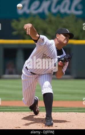 June 10, 2010 - Denver, Colorado, U.S. - MLB Baseball - Colorado Rockies pitcher JHOULYS CHACIN throws during a 4-5 loss to the Houston Astros at Coors Field. (Credit Image: © Don Senia Murray/ZUMApress.com) Stock Photo