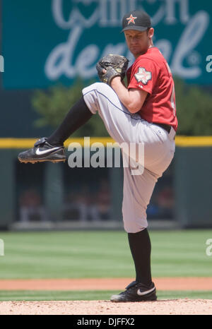 June 10, 2010 - Denver, Colorado, U.S. - MLB Baseball - Houston Astros pitcher ROY OSWALT throws during a 5-4 win over the Colorado Rockies at Coors Field. (Credit Image: © Don Senia Murray/ZUMApress.com) Stock Photo