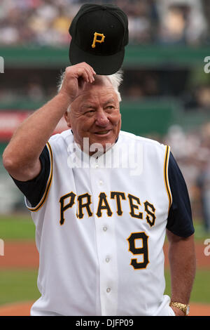 19 June 2010: Hall of Fame second baseman for the 1960 Pittsburgh Pirates Bill  Mazeroski (9)