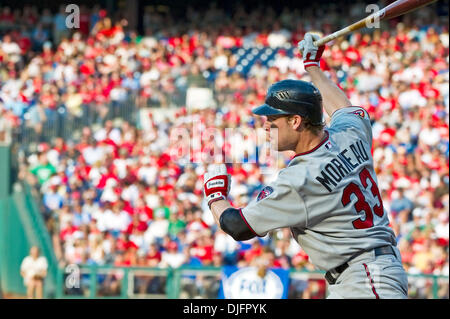 Minnesota Twins first baseman Justin Morneau #33 in the warm up