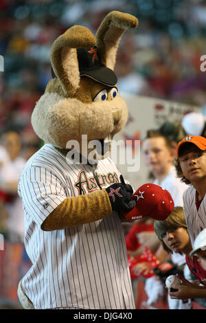 Houston Astros mascot Junction Jack tosses baseballs to fans before a game  between the Astros and the New York Mets on Saturday, May 14, 2011, in  Houston, Texas. (Photo by George Bridges/MCT/Sipa USA Stock Photo - Alamy
